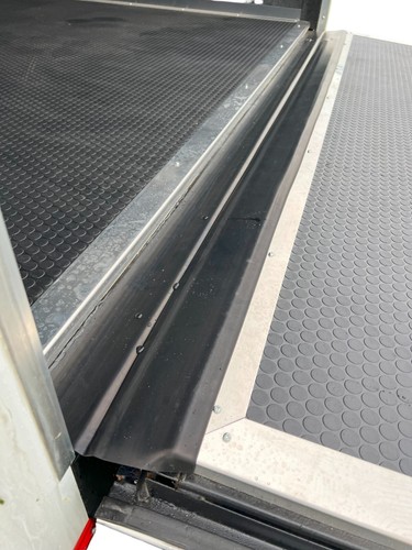 Esi rok block trailer - esi, ramp